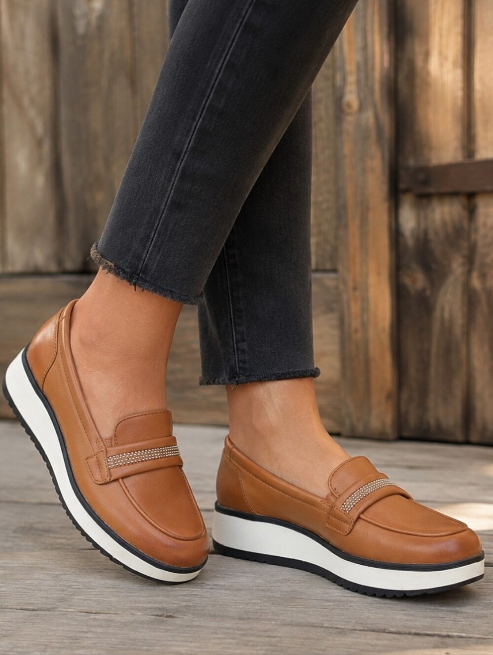 Clarks X Jane & Courtney Zylah Shine 90s Preppy Minimalist Platform Loafer 7.5M